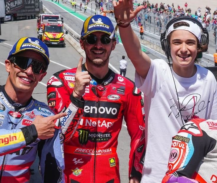El hijo de Antonio Orozco, protagonista absoluto del GP de Cataluña