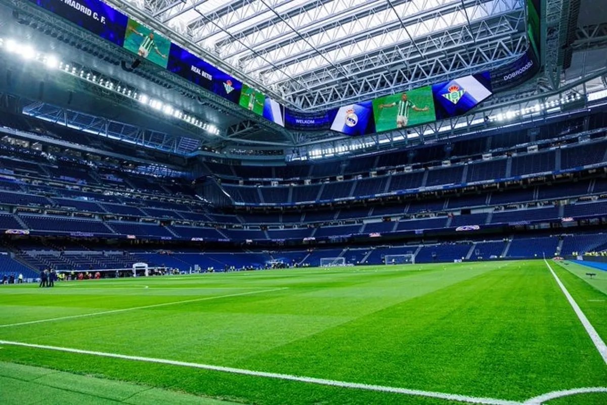 Betis: El tuit viral del Betis con guio al 'verdiblanco Mbapp': "Pues s que ha quedado bonito el Santiago Bernabu"