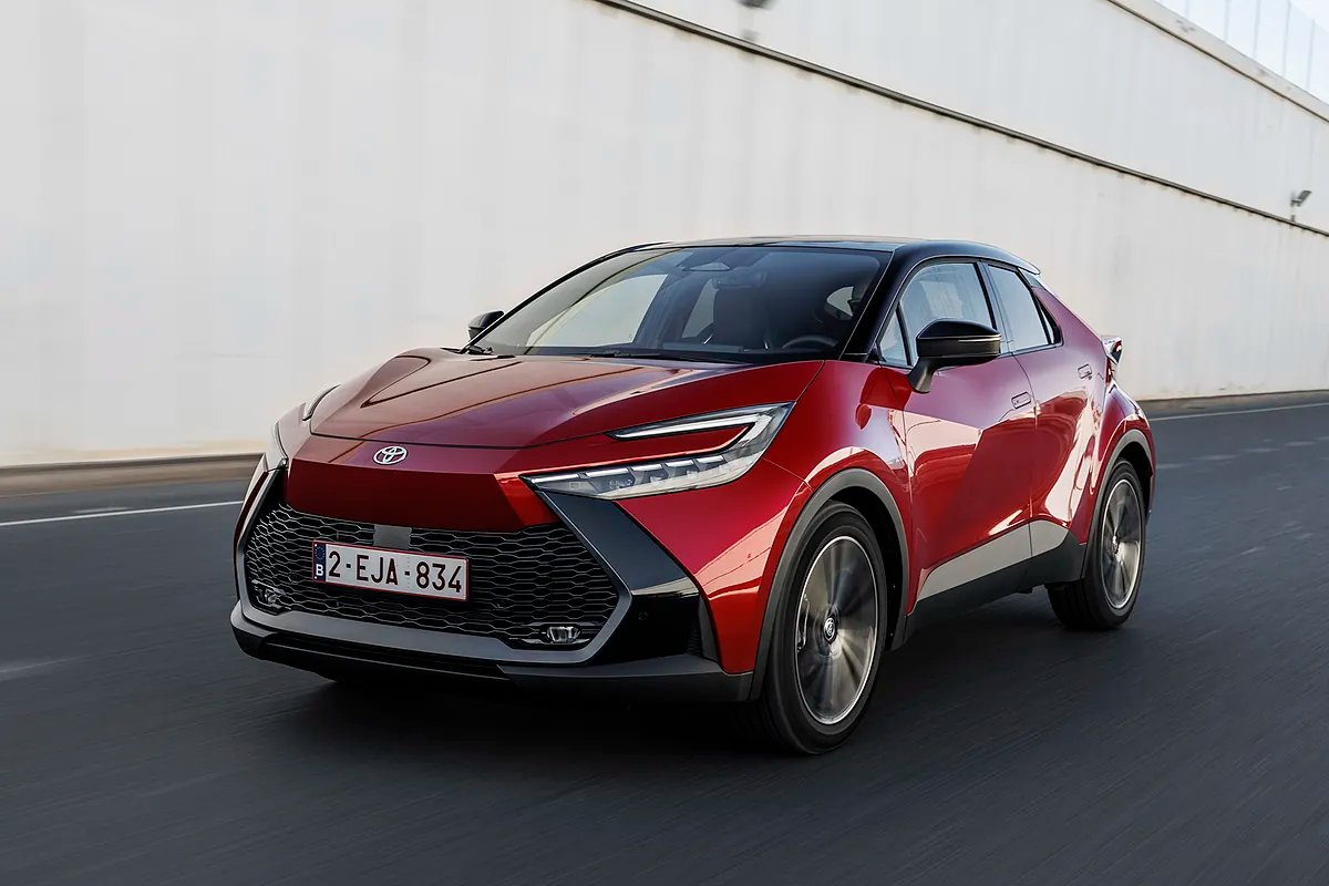 Probamos el Toyota C-HR hbrido enchufable: coja la calculadora