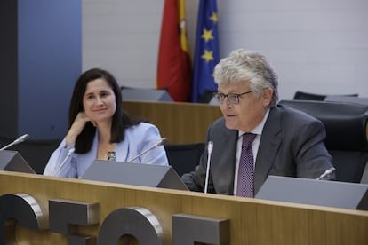 La secretaria general de Tecniberia, Araceli Gracia, junto al presidente de la patronal, Joan Franco.