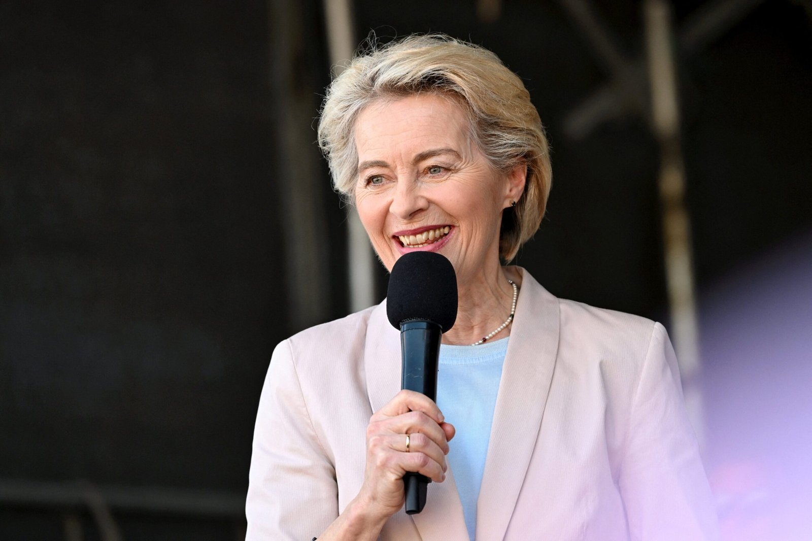 Von der Leyen recalibra su acercamiento a la extrema derecha y vuelve a mirar a Los Verdes | Elecciones europeas 2024 | Noticias