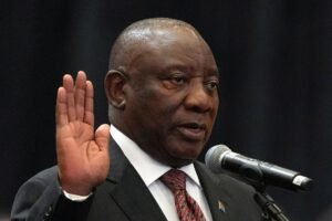 El pacto entre los dos grandes partidos de Sudáfrica permite la reelección de Cyril Ramaphosa como presidente | Internacional