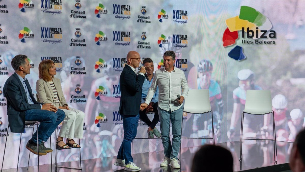 "Carlos Rodríguez llega al Tour una experiencia que es superimportante"