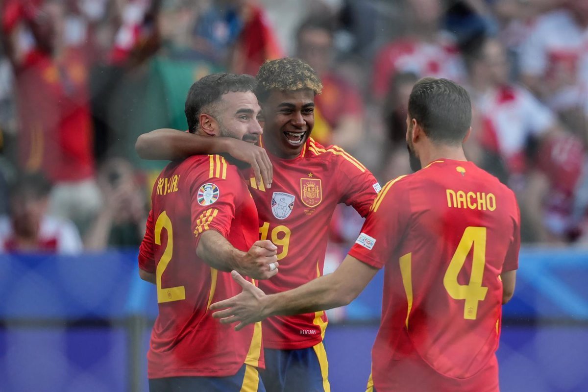 "No me asusta ser el más joven en debutar en una Eurocopa"