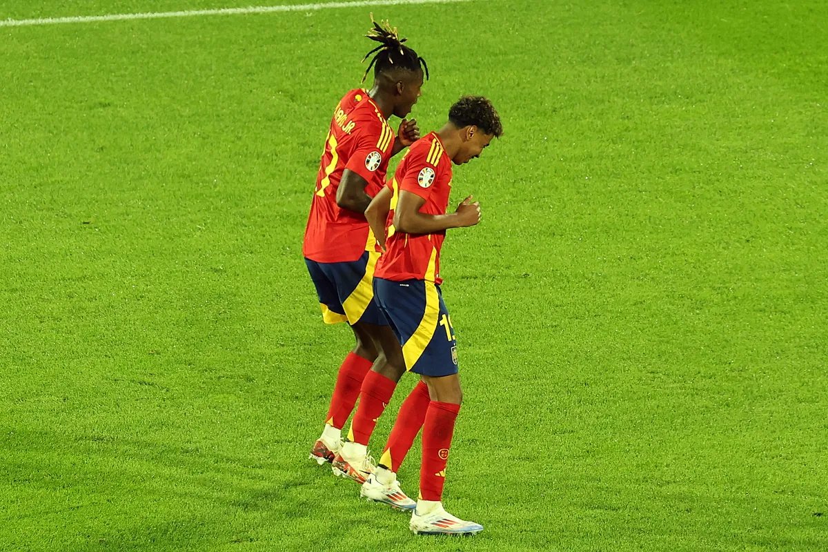 Eurocopa 2024: El 'piedra, papel o tijera' de Nico Williams y Lamine Yamal: "Este equipo es invencible"
