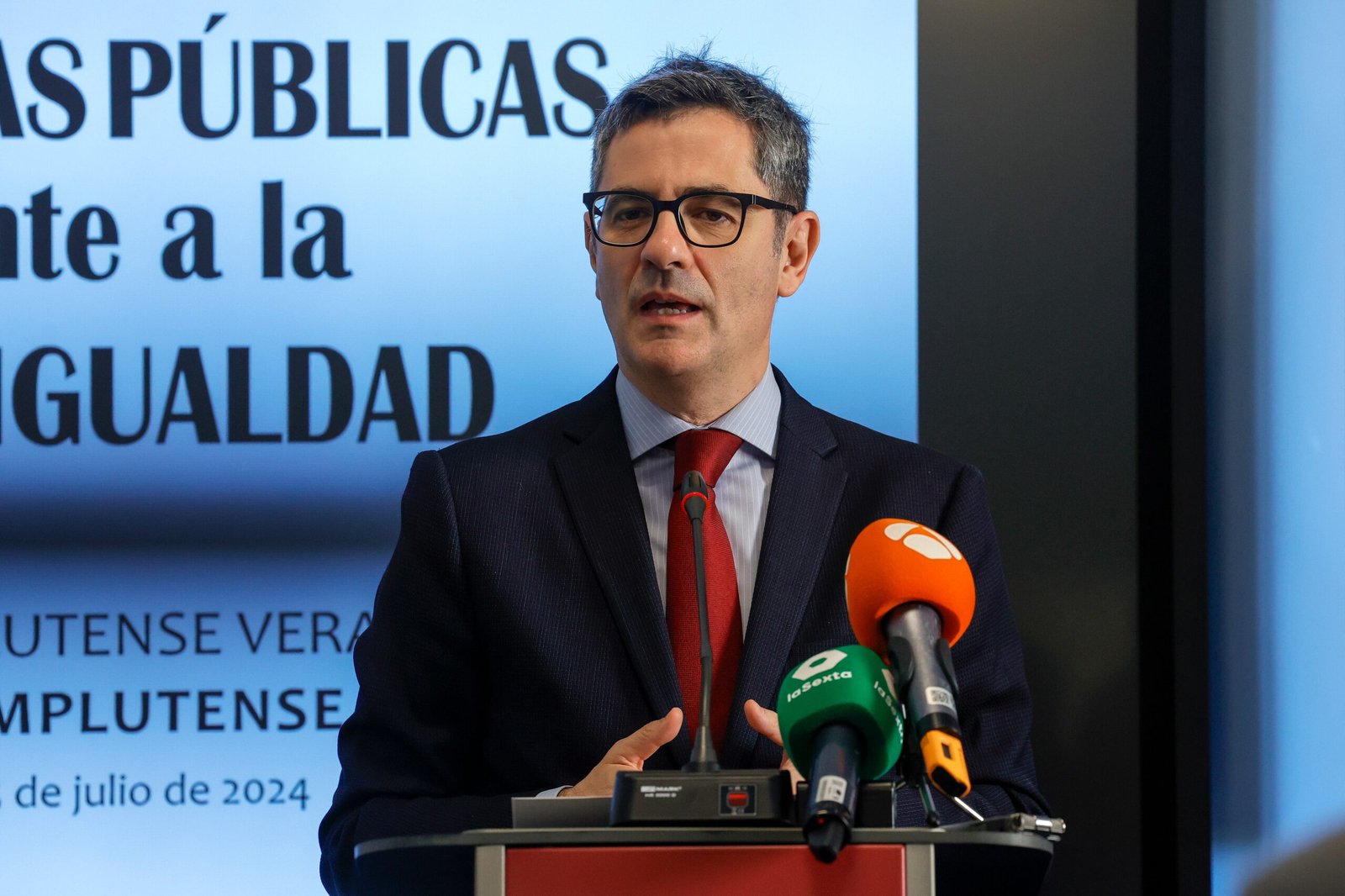 El Gobierno sitúa al PP “fuera del sistema” por sus ataques al Constitucional | España