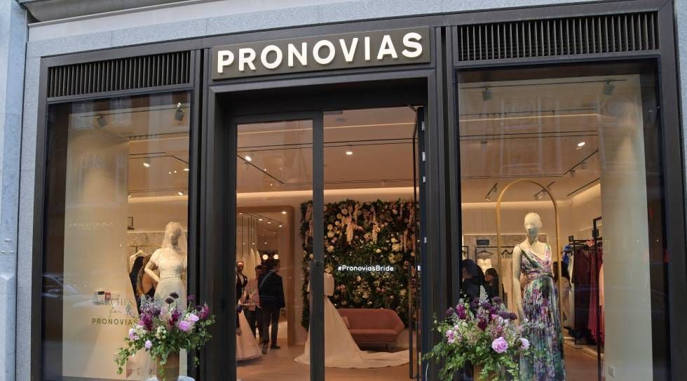Pronovias pacta el ERE en sus oficinas con una afectación final de 64 trabajadores | Economía