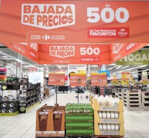 Carrefour facturó 2.776 millones de euros en España durante el segundo trimestre, un 2,1% menos | Empresas