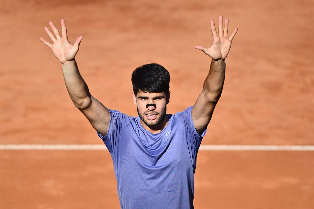 Alcaraz buscará emular a Nadal en Roland Garros