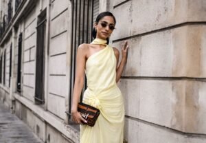 El mantón de Manila y otras tendencias para brillar como invitada | Moda | S Moda