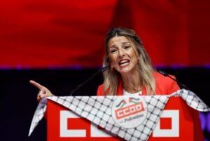Yolanda Díaz eleva el tono contra el PSOE: “La corrupción cero sí existe, no somos iguales” | Economía