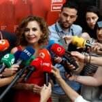 Última hora de la actualidad política, en directo | Sánchez se reúne con Illa en La Moncloa en plena tormenta por el ‘caso Cerdán’ | España