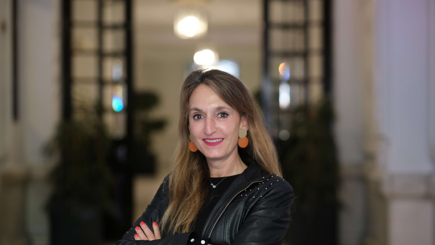 Una psicotecnóloga revela los peligros de simular una amistad con una app: “Puede crear una nueva forma de dependencia emocional”