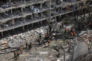 Guerra Israel-Irán, en directo: Teherán confirma “daños graves” en sus instalaciones nucleares | Última hora