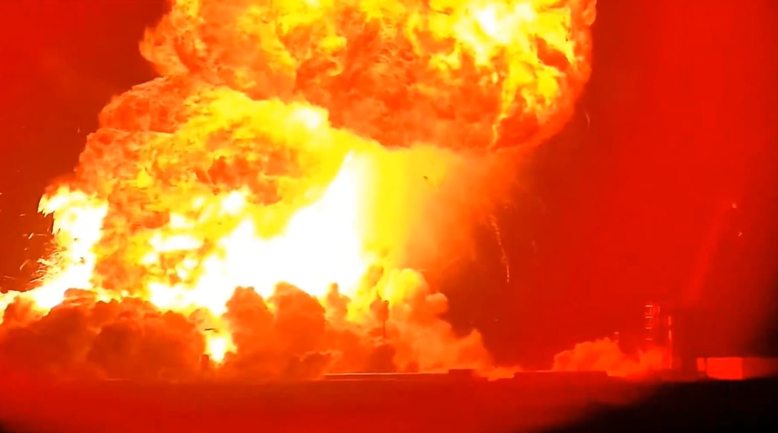 La ‘Starship’ de SpaceX explota en tierra generando una enorme bola de fuego | Ciencia