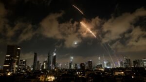 Irán responde al ataque de Israel, última hora en directo: Putin no quiere ni hablar de un asesinato de Jamenei