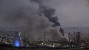 Irán responde al ataque de Israel, última hora en directo: Trump pide evacuar “inmediatamente” Teherán