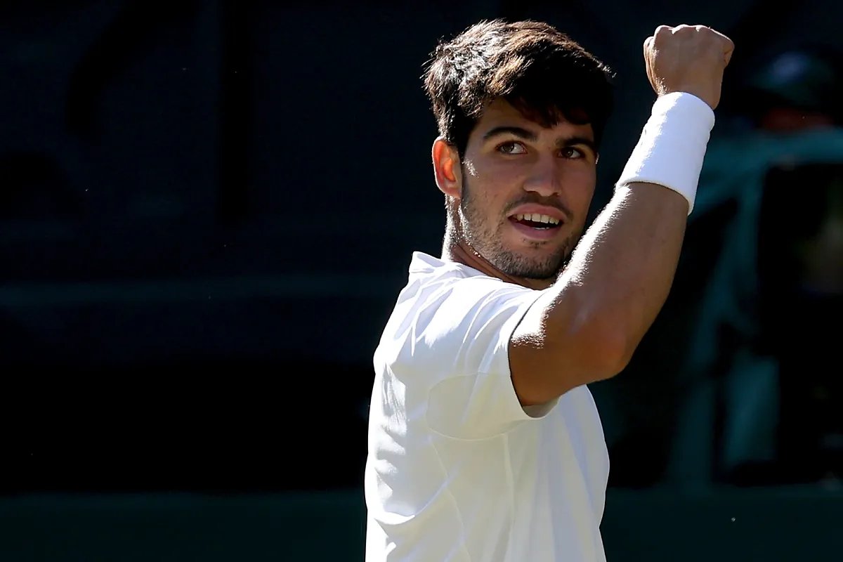Alcaraz desempolva su golpe más demoledor ante Norrie para llegar a las semifinales de Wimbledon