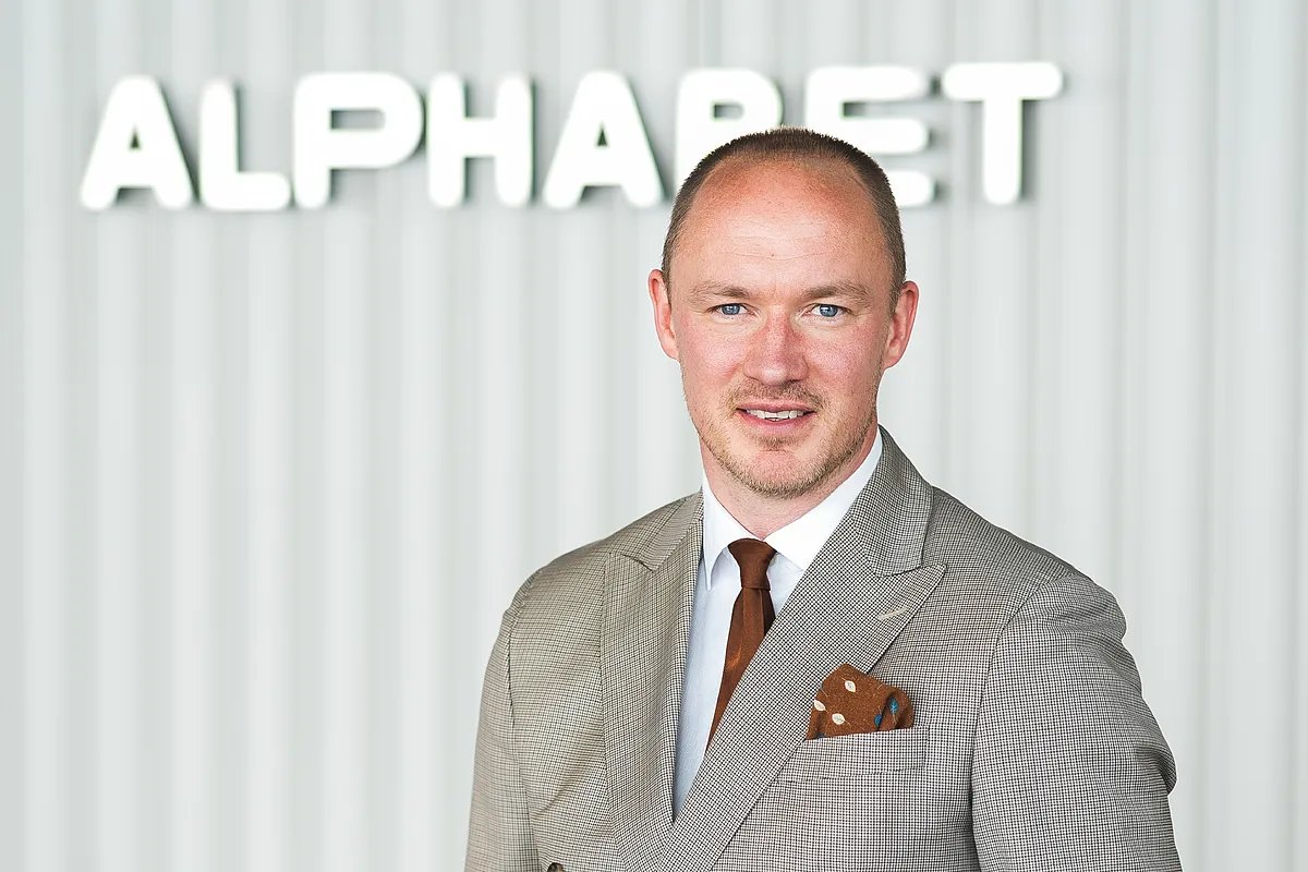 Jesper Lyndberg (CEO Alphabet International): «Uno de cada cuatro coches que entregamos en 2024 era eléctrico»