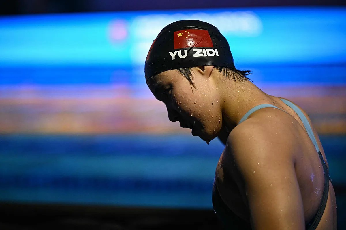 Yu Zidi, la nadadora que a sus 12 años rompe una barrera infranqueable desde 1936