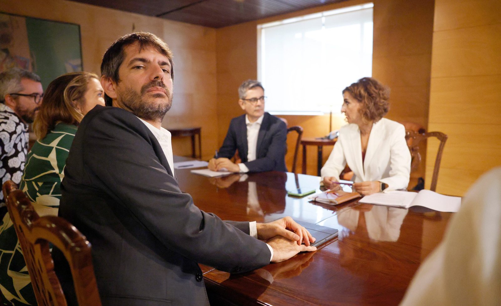 Última hora de la actualidad política, en directo | El PSOE evita comentar las críticas de Sumar a la reunión de los socios de Gobierno, que considera “cordial” | España