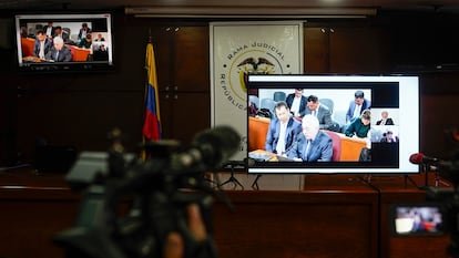 Transmisión de la audiencia del expresidente Álvaro Uribe, el 7 de julio.