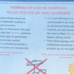 Una pareja británica muestra su rabia por lo que les dejaron en las tumbonas en un hotel en España: “Normas injustas”